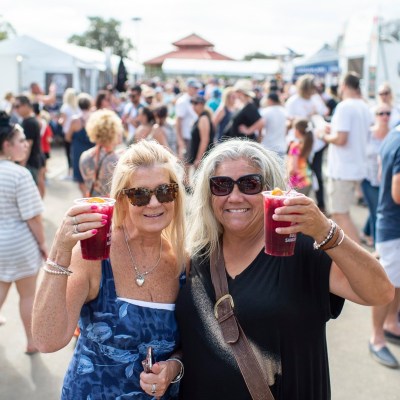 RUNNING-BULL-SANGRIA-FOR-MORDI-FEST-2020
