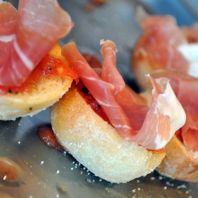 MONTADITOS-DE-SERRANO
